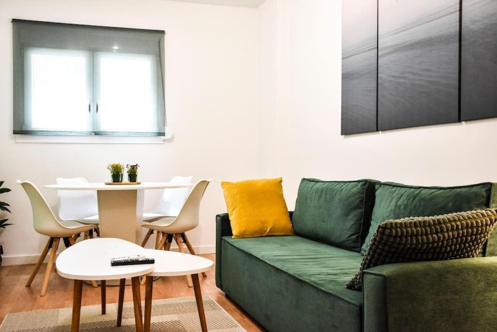 Newly Renovated-City Center Apartment Athén Kültér fotó