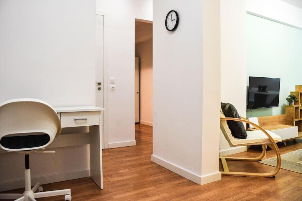Newly Renovated-City Center Apartment Athén Kültér fotó
