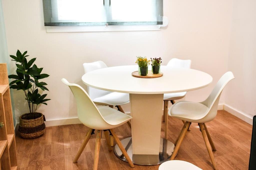 Newly Renovated-City Center Apartment Athén Kültér fotó